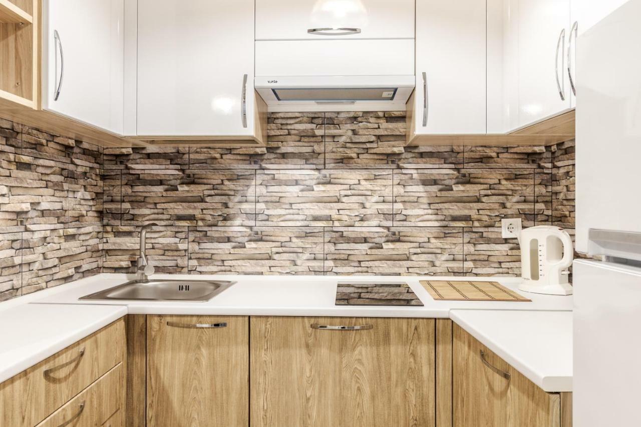 Modern Rus Apartman Lviv Kültér fotó