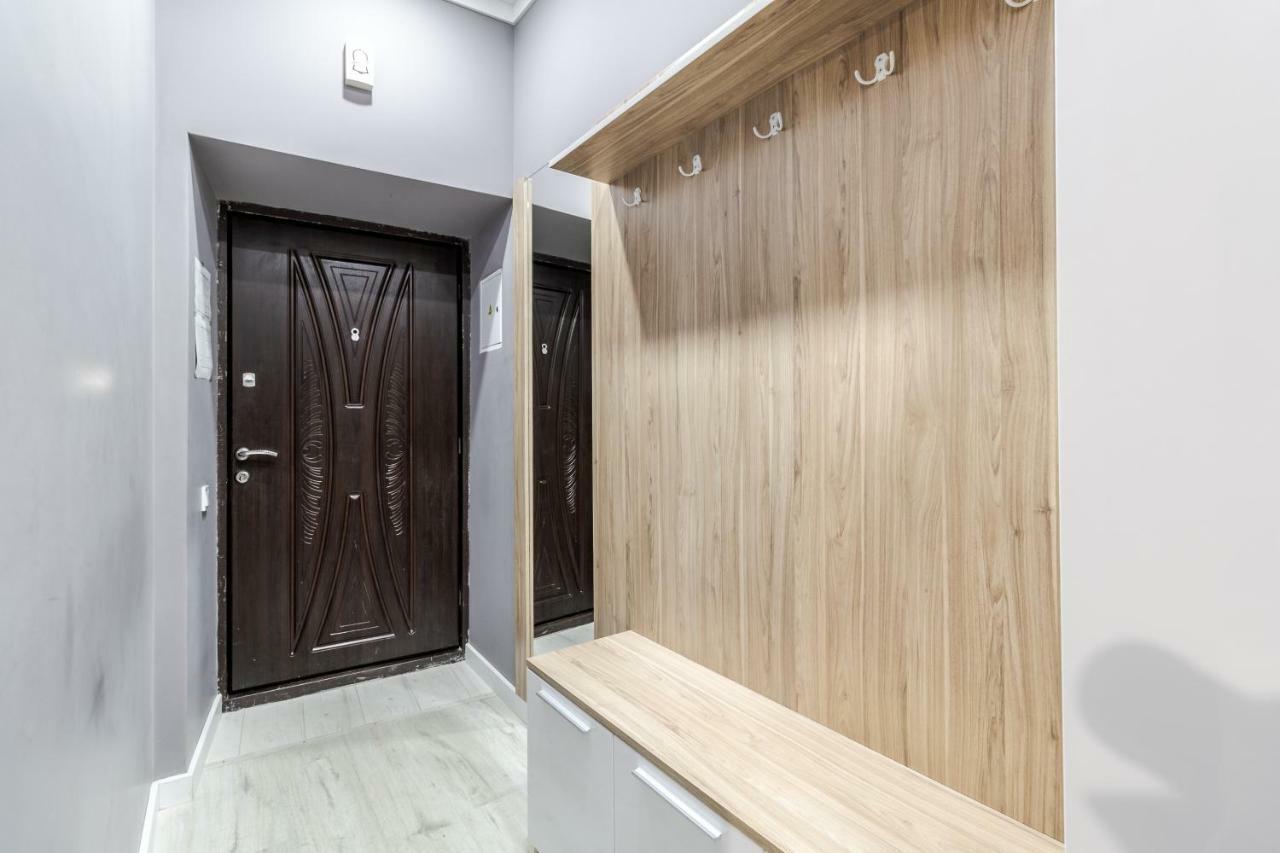 Modern Rus Apartman Lviv Kültér fotó