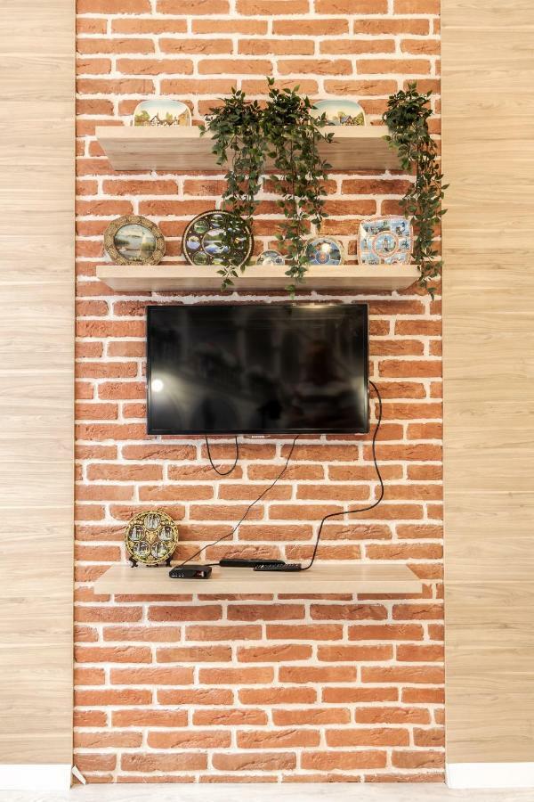 Modern Rus Apartman Lviv Kültér fotó