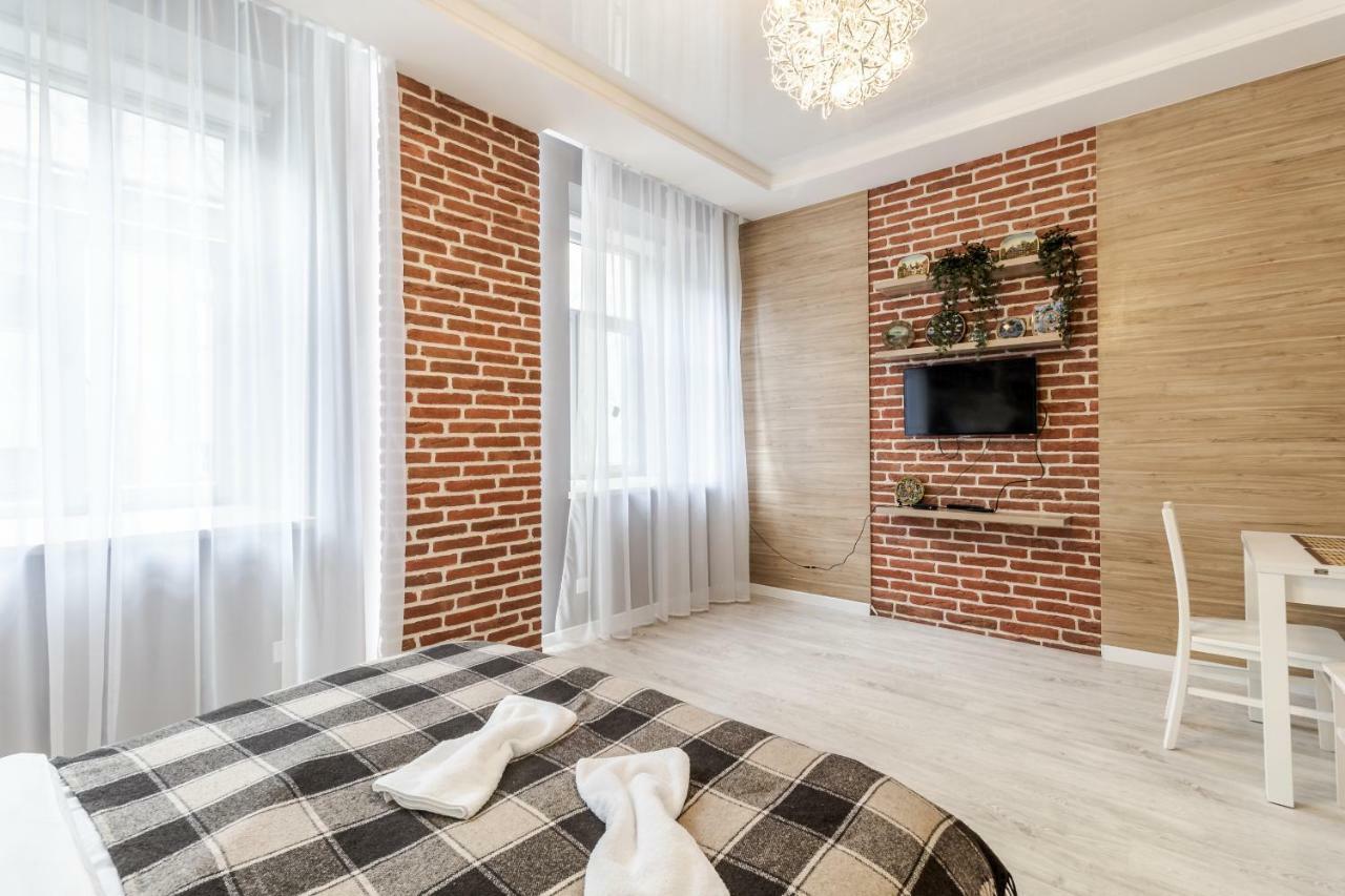 Modern Rus Apartman Lviv Kültér fotó
